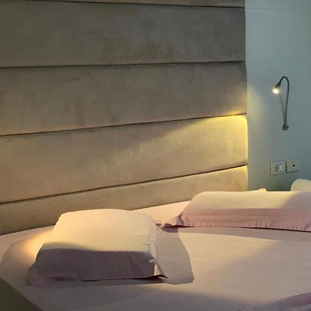 Toti Apartments Tiranë Eksteriør bilde