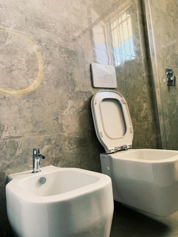 Toti Apartments Tiranë Eksteriør bilde